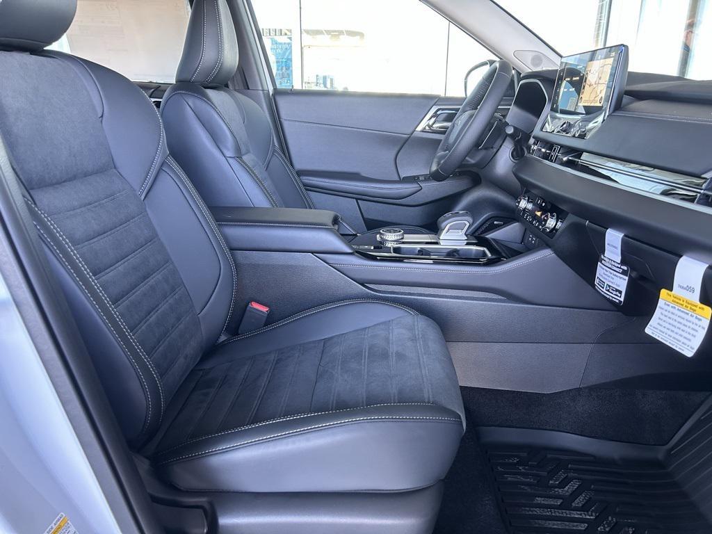 new 2026 Mitsubishi Outlander car, priced at $44,835