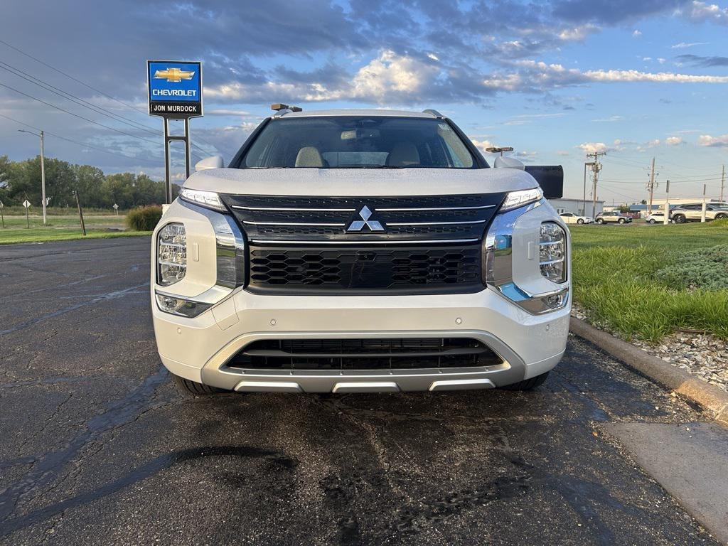 new 2025 Mitsubishi Outlander PHEV car, priced at $44,024