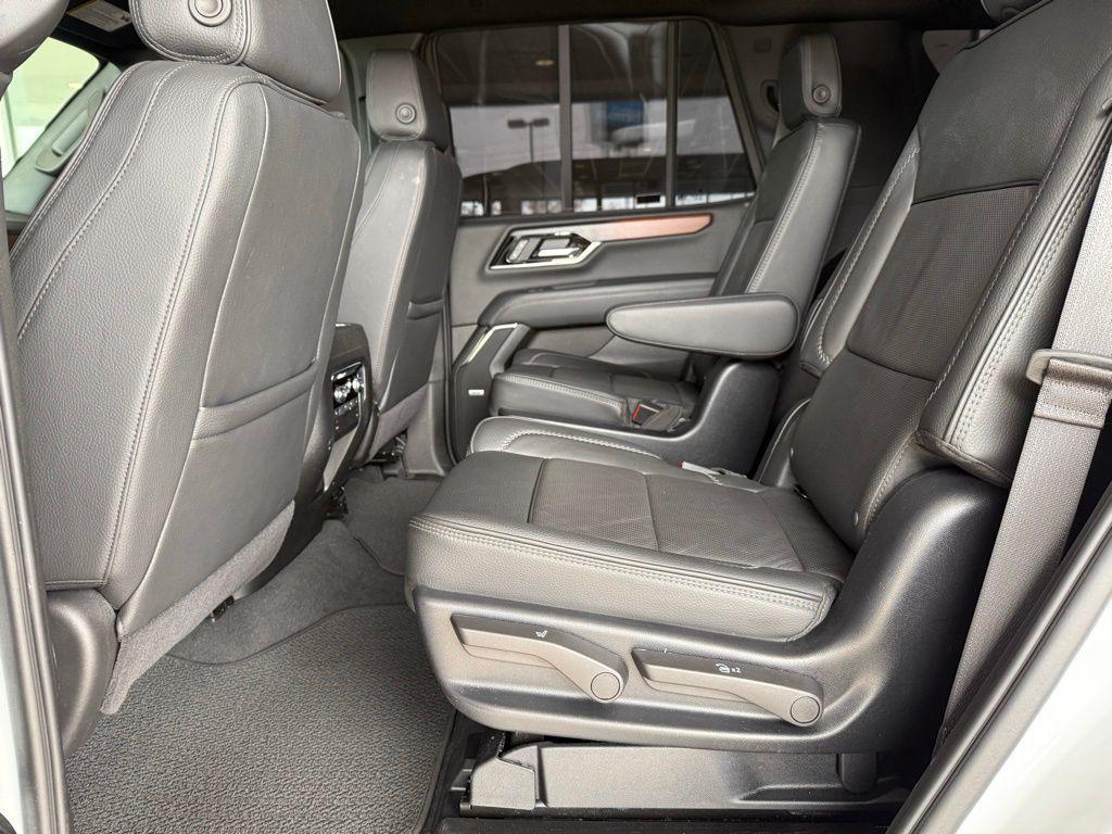 used 2025 GMC Yukon car, priced at $62,207