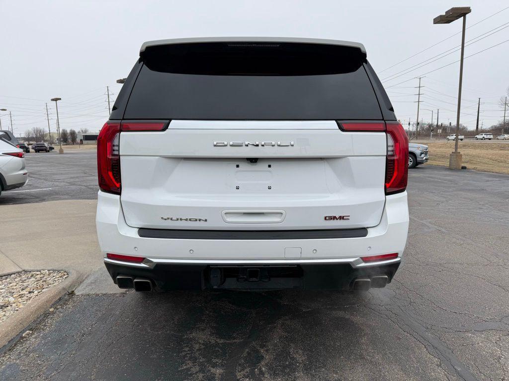 used 2025 GMC Yukon car, priced at $62,207