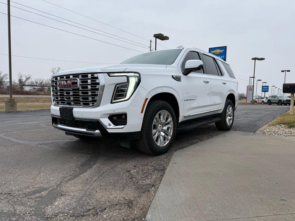 used 2025 GMC Yukon car, priced at $62,207