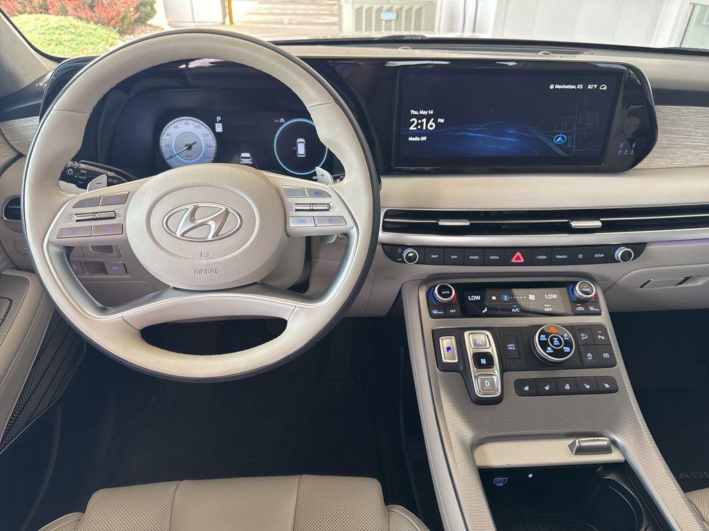 used 2024 Hyundai Palisade car, priced at $39,968