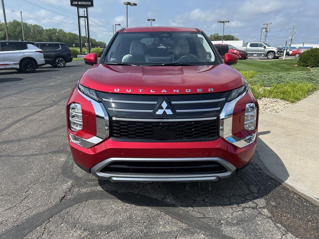 new 2025 Mitsubishi Outlander car, priced at $35,548