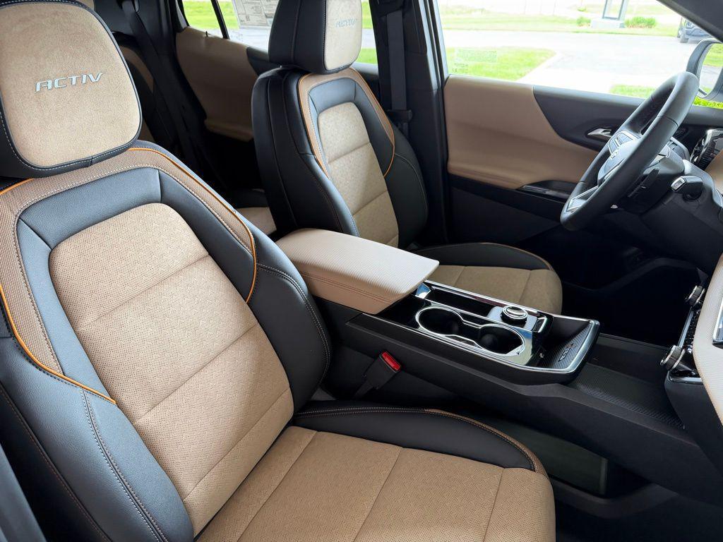 new 2026 Chevrolet Equinox car, priced at $39,273