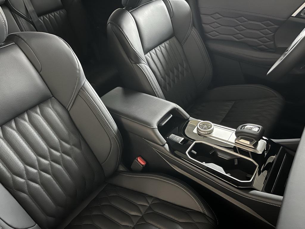 new 2026 Mitsubishi Outlander car, priced at $43,680