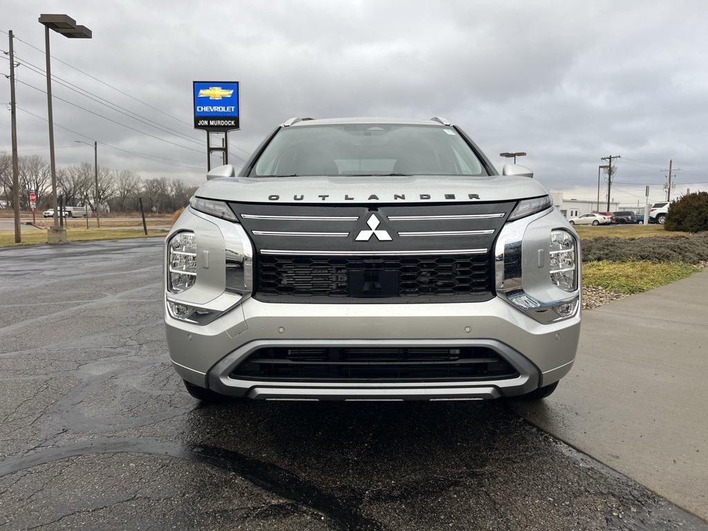 new 2026 Mitsubishi Outlander car, priced at $43,680