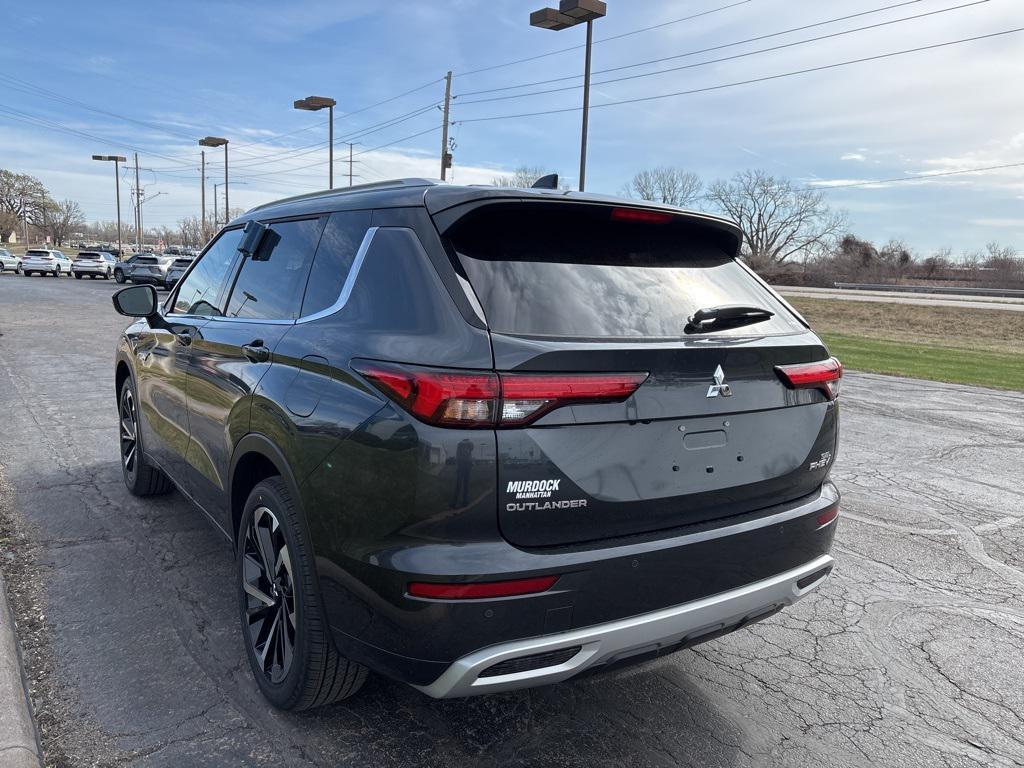 new 2025 Mitsubishi Outlander PHEV car, priced at $40,499