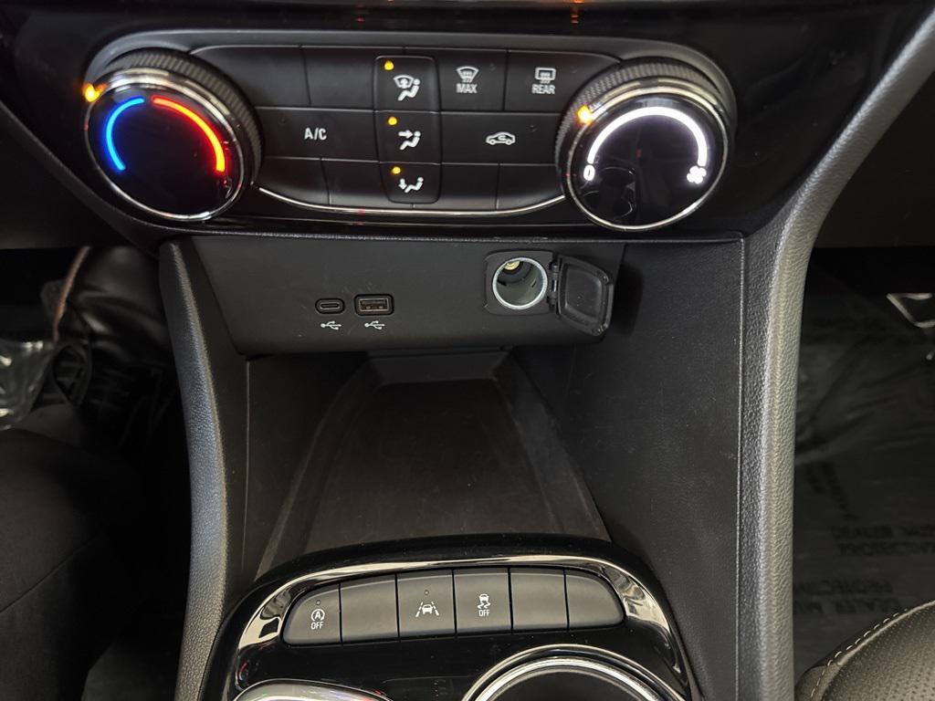 used 2024 Buick Encore GX car, priced at $21,120