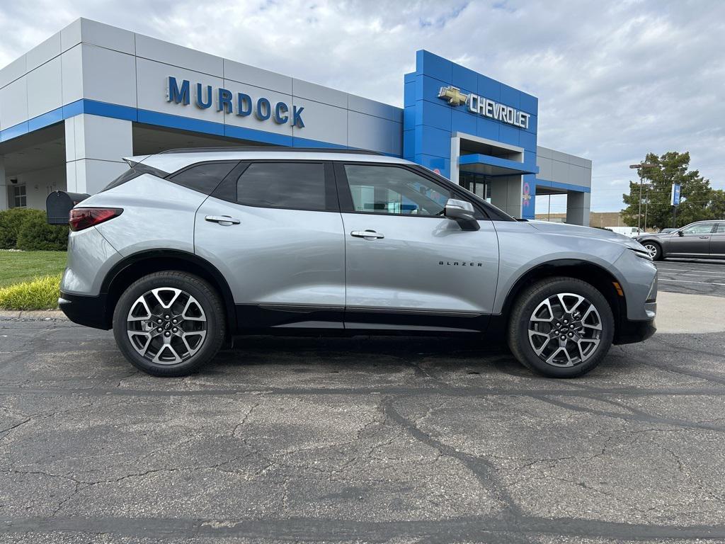 new 2025 Chevrolet Blazer car, priced at $46,889