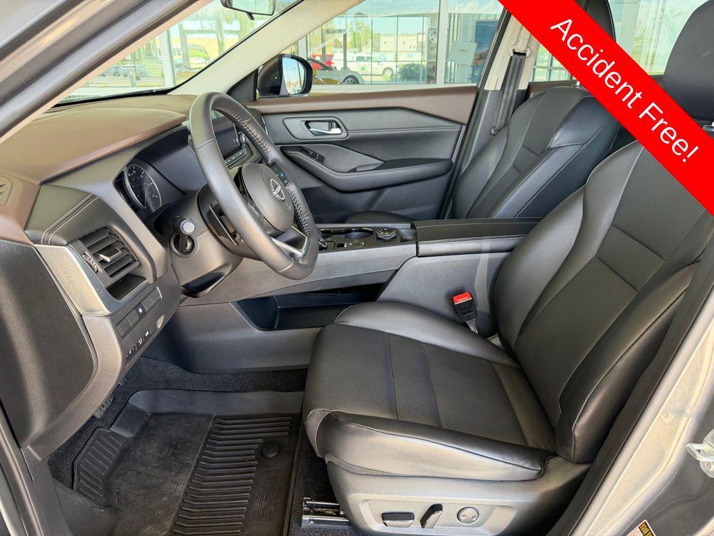 used 2023 Nissan Rogue car, priced at $26,628