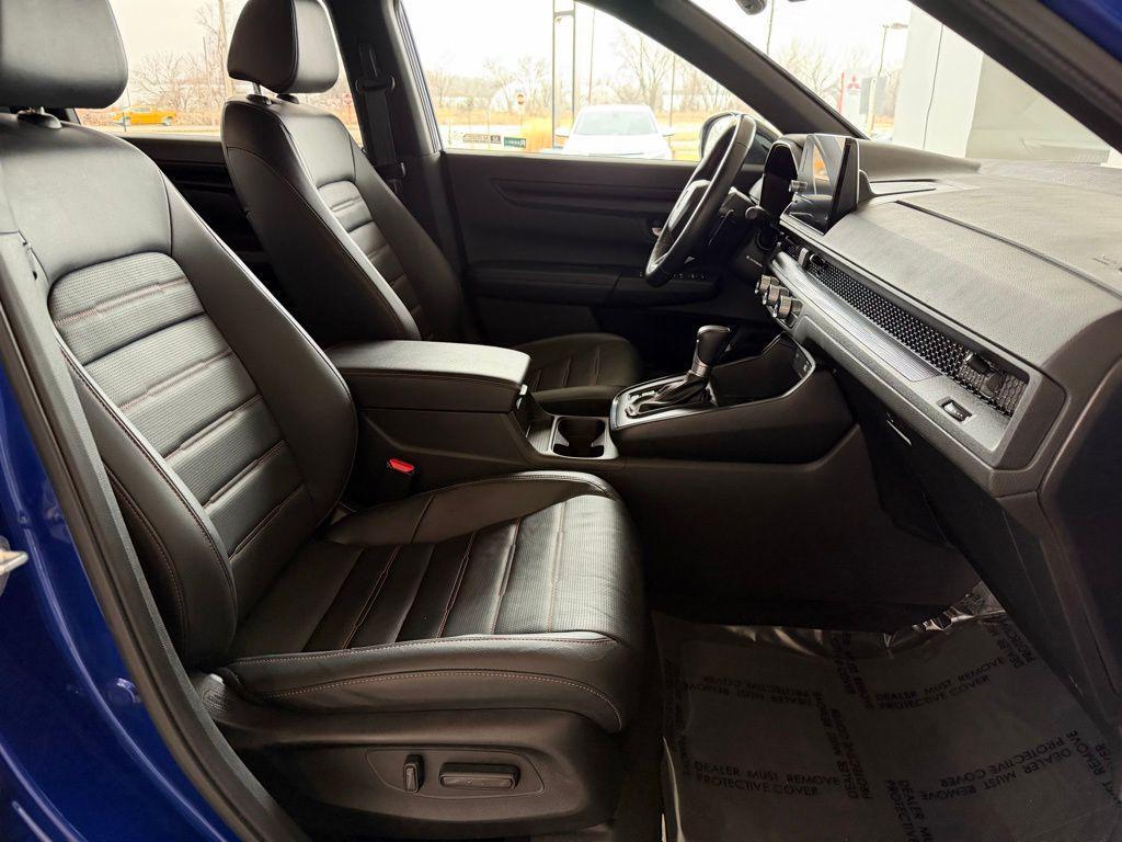 used 2024 Honda CR-V Hybrid car, priced at $33,854