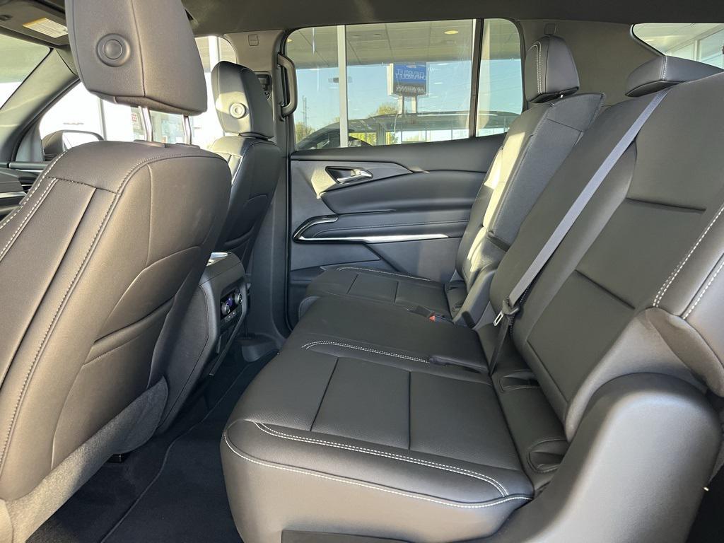 new 2025 Chevrolet Traverse car, priced at $46,045