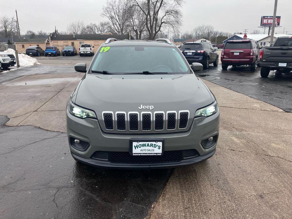used 2019 Jeep Cherokee car, priced at $15,995