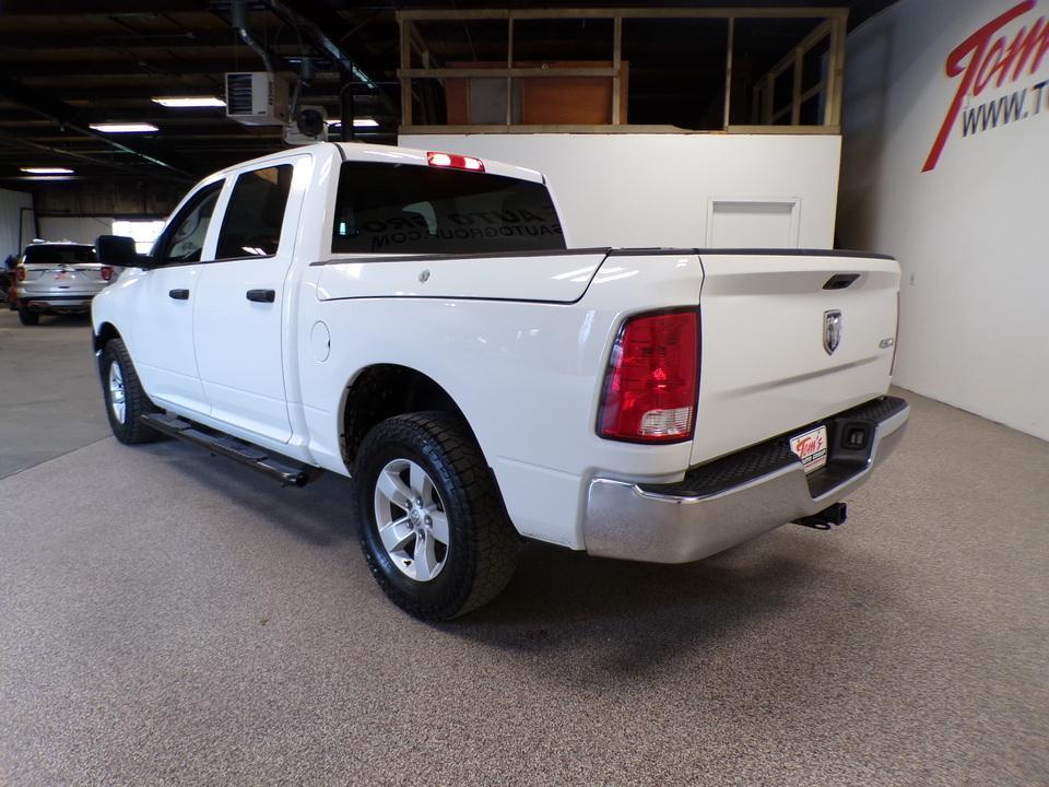 used 2022 Ram 1500 Classic car, priced at $18,995