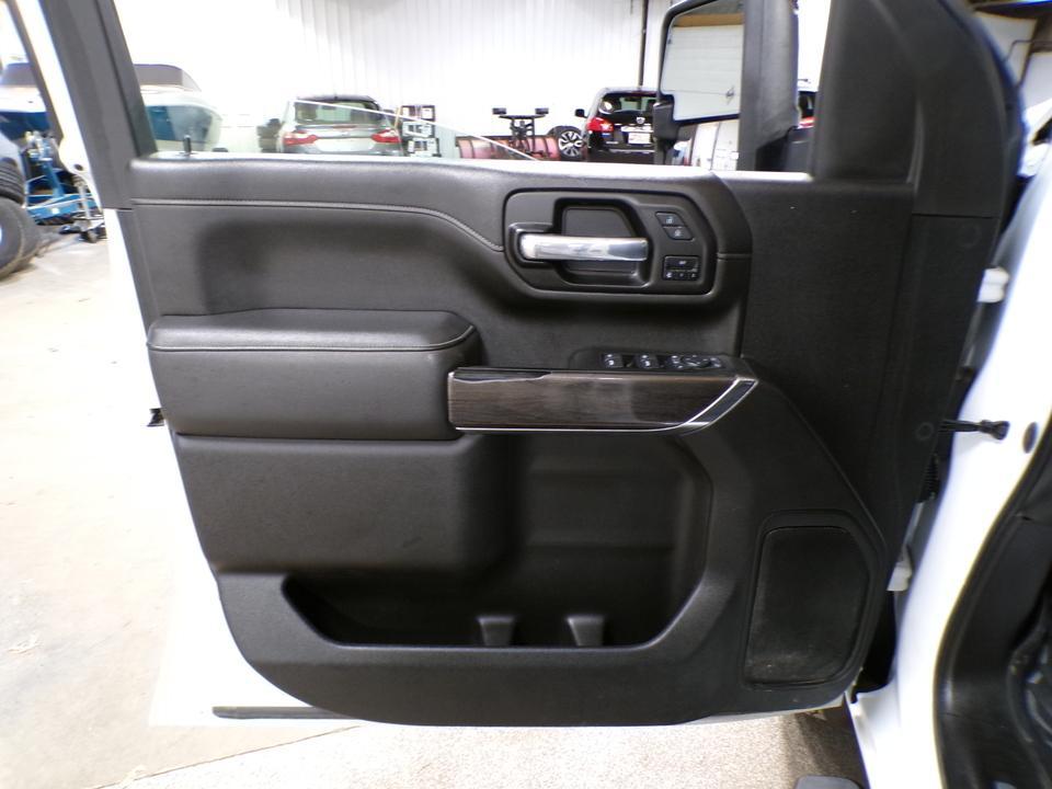 used 2021 Chevrolet Silverado 2500 car, priced at $39,995
