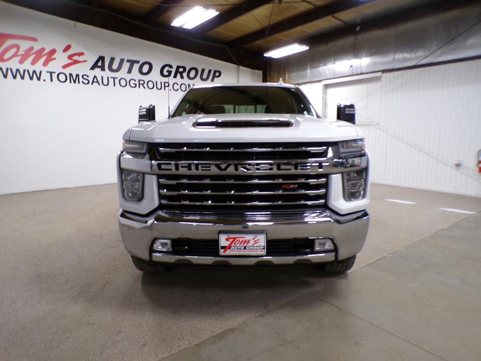 used 2021 Chevrolet Silverado 2500 car, priced at $39,995