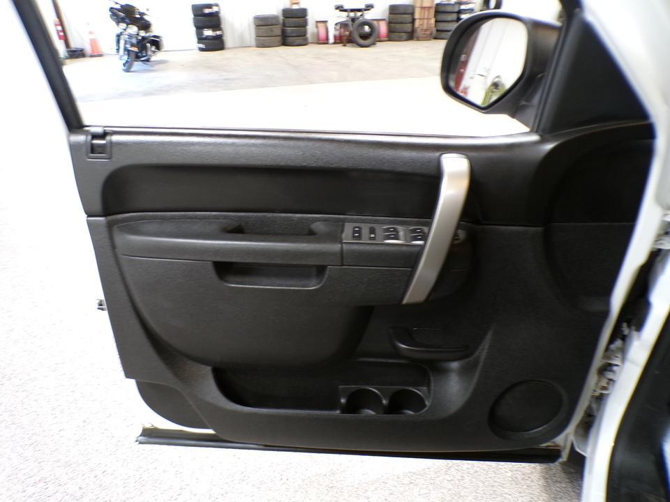 used 2013 Chevrolet Silverado 1500 car, priced at $13,995