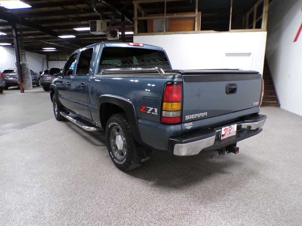 used 2006 GMC Sierra 1500 car, priced at $8,995