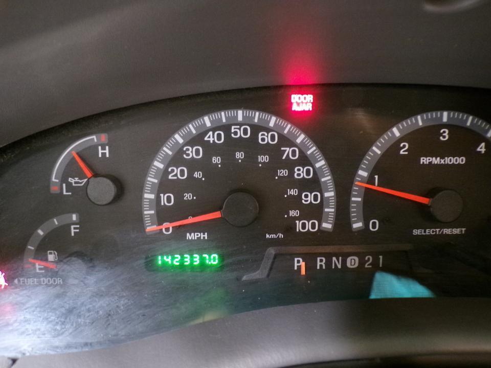 used 2002 Ford F-150 car, priced at $7,995