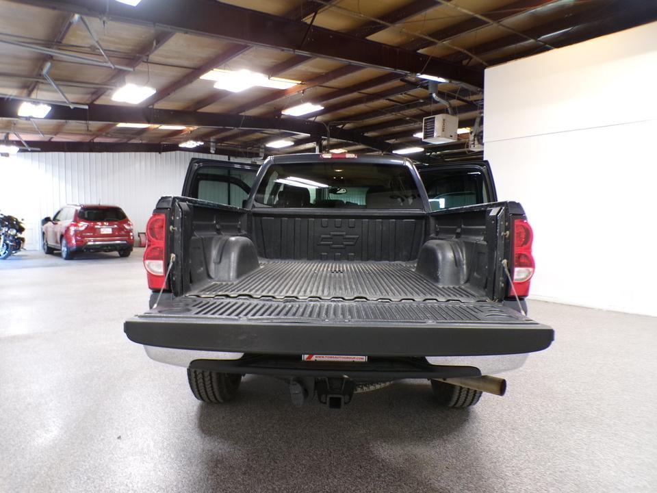 used 2005 Chevrolet Silverado 2500 car, priced at $13,995