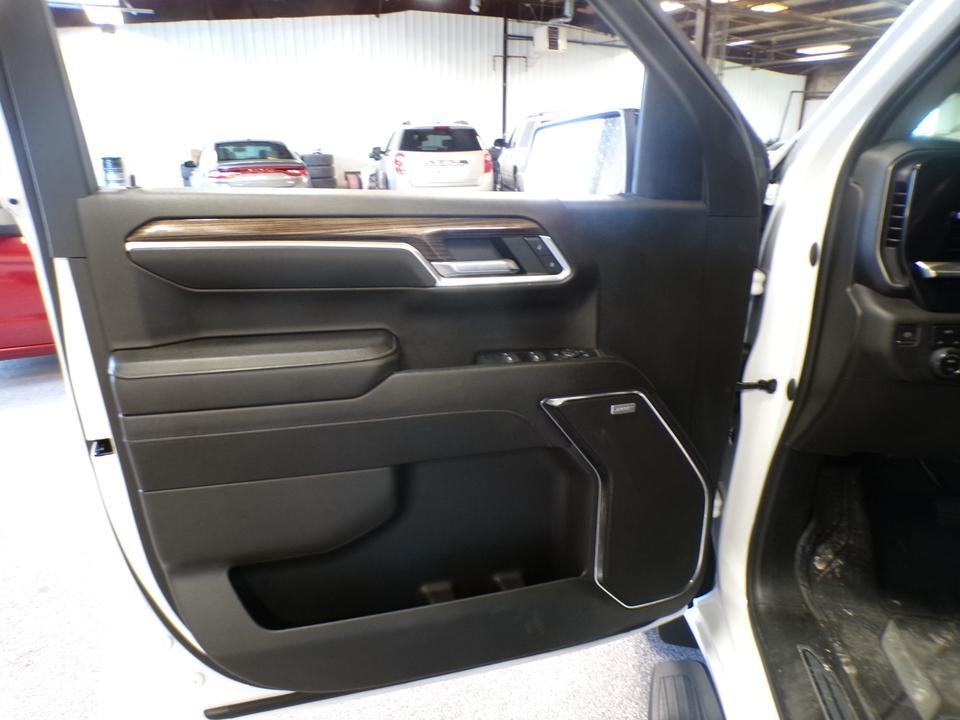 used 2023 Chevrolet Silverado 1500 car, priced at $43,495