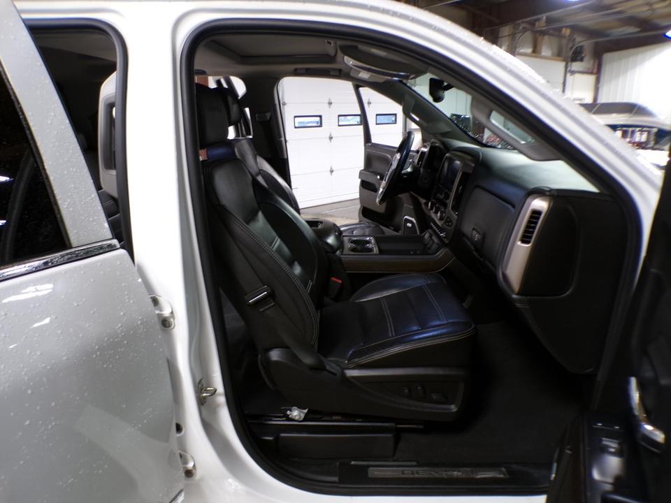 used 2019 GMC Sierra 2500 car, priced at $33,995