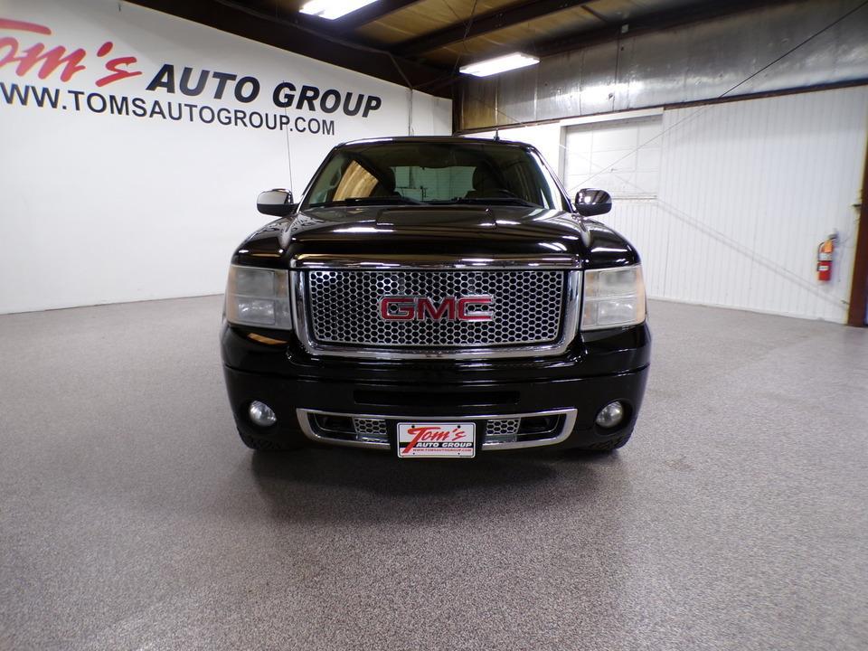 used 2011 GMC Sierra 1500 car, priced at $16,995