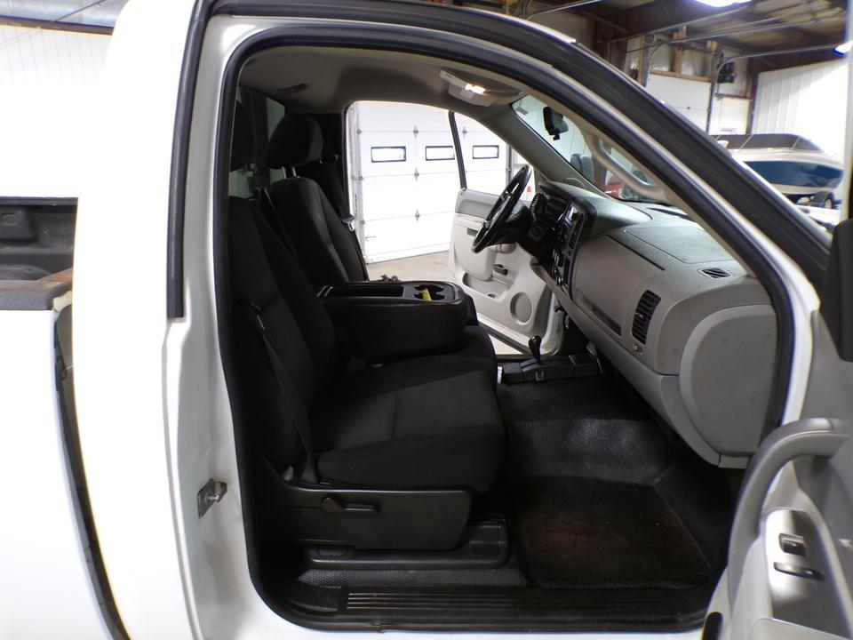 used 2014 Chevrolet Silverado 2500 car, priced at $13,995