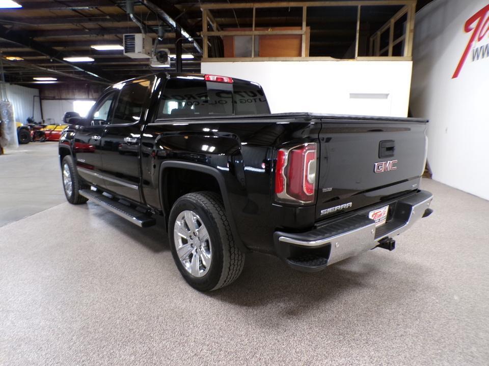 used 2017 GMC Sierra 1500 car, priced at $17,995