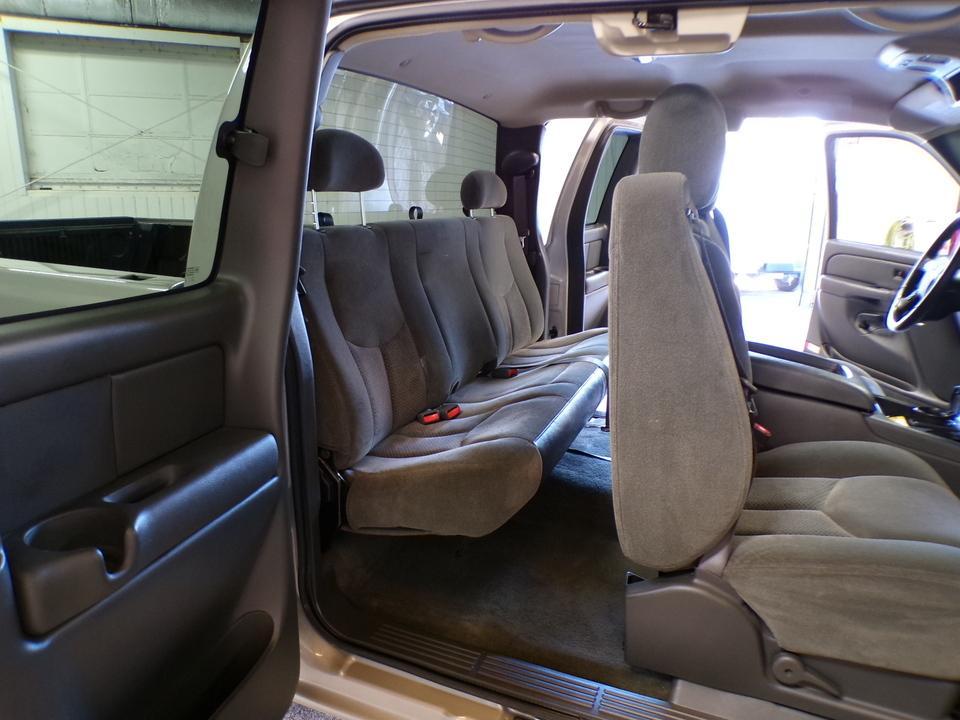 used 2004 Chevrolet Silverado 1500 car, priced at $14,995