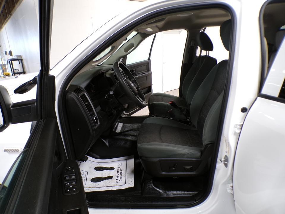 used 2020 Ram 1500 Classic car, priced at $13,995