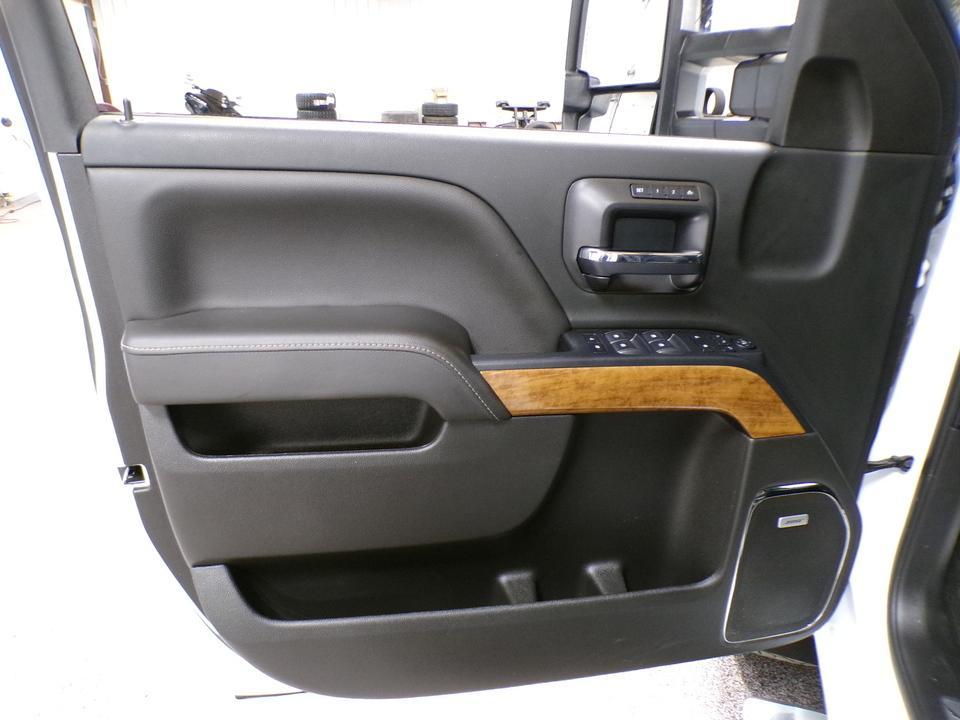 used 2018 Chevrolet Silverado 2500 car, priced at $51,995