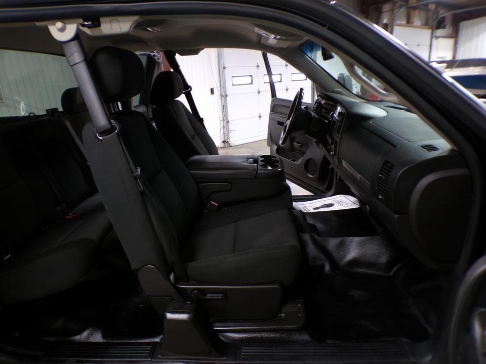 used 2013 Chevrolet Silverado 2500 car, priced at $18,995