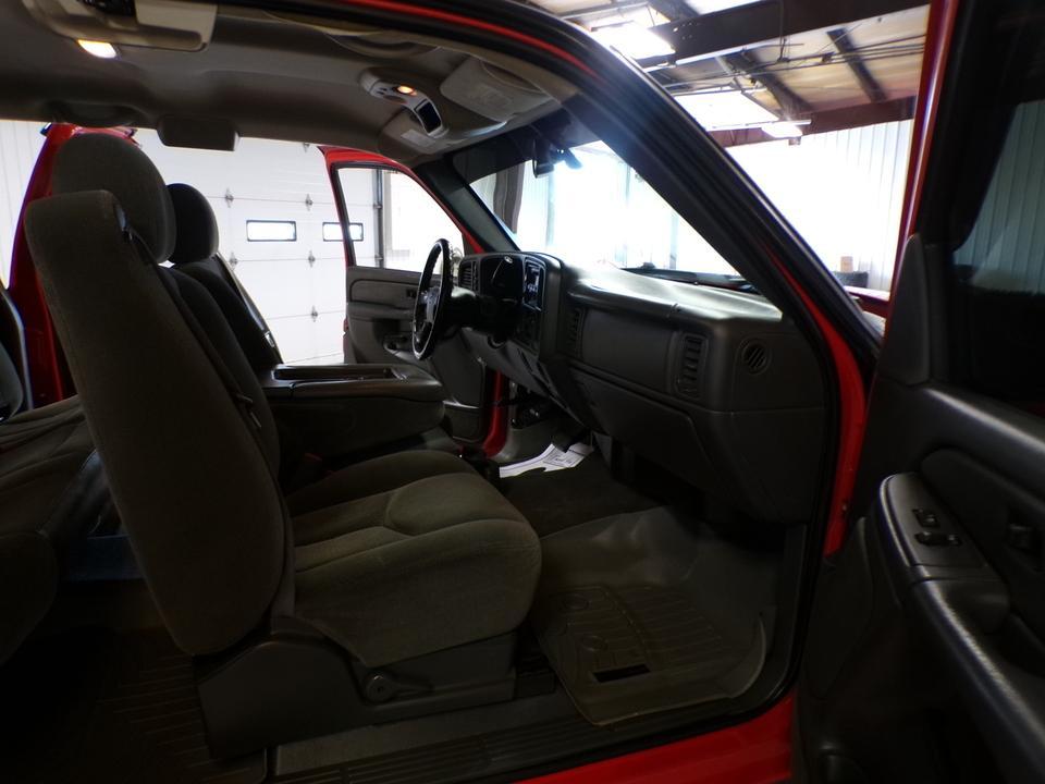 used 2005 Chevrolet Silverado 2500 car, priced at $12,995
