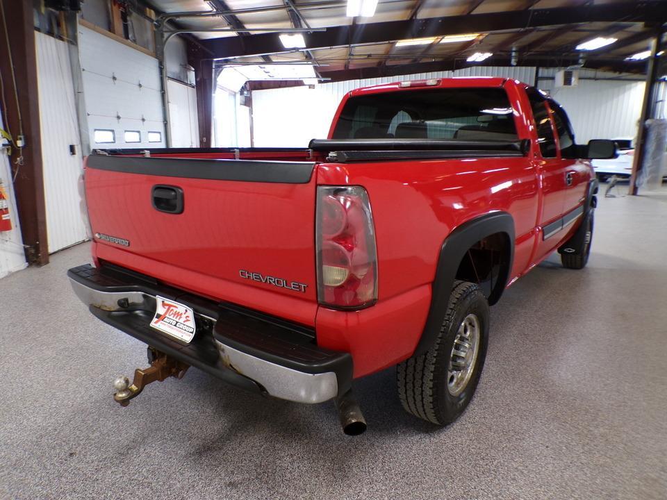 used 2005 Chevrolet Silverado 2500 car, priced at $12,995