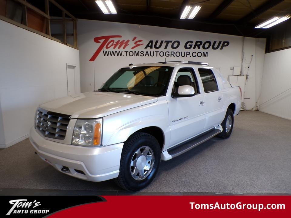 used 2004 Cadillac Escalade EXT car, priced at $10,995