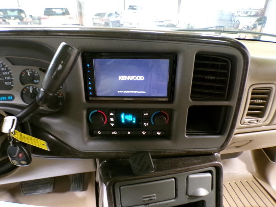 used 2005 GMC Sierra 1500 car, priced at $12,995