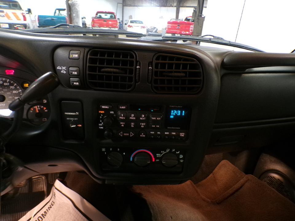 used 1998 GMC Sonoma car, priced at $7,995