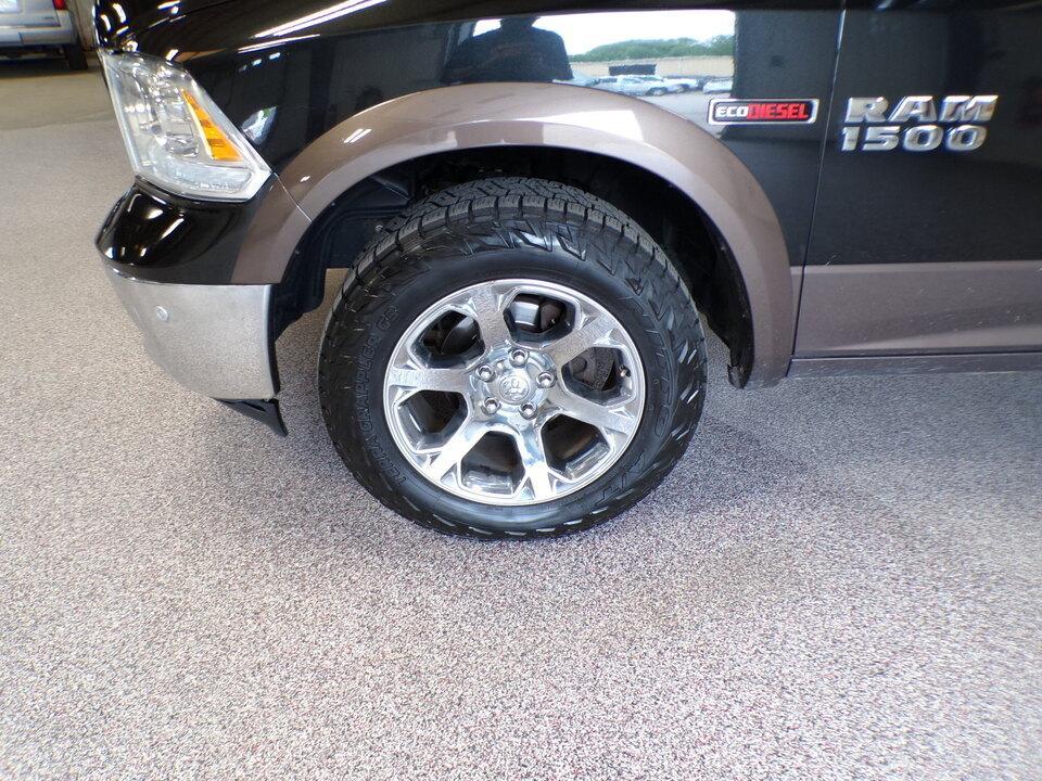 used 2018 Ram 1500 car, priced at $18,995