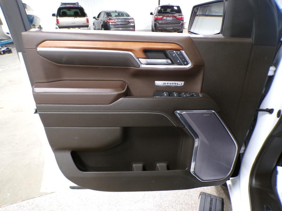 used 2023 GMC Sierra 1500 car, priced at $46,995