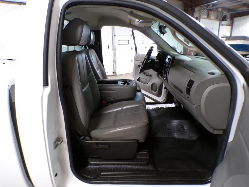 used 2008 Chevrolet Silverado 1500 car, priced at $7,995