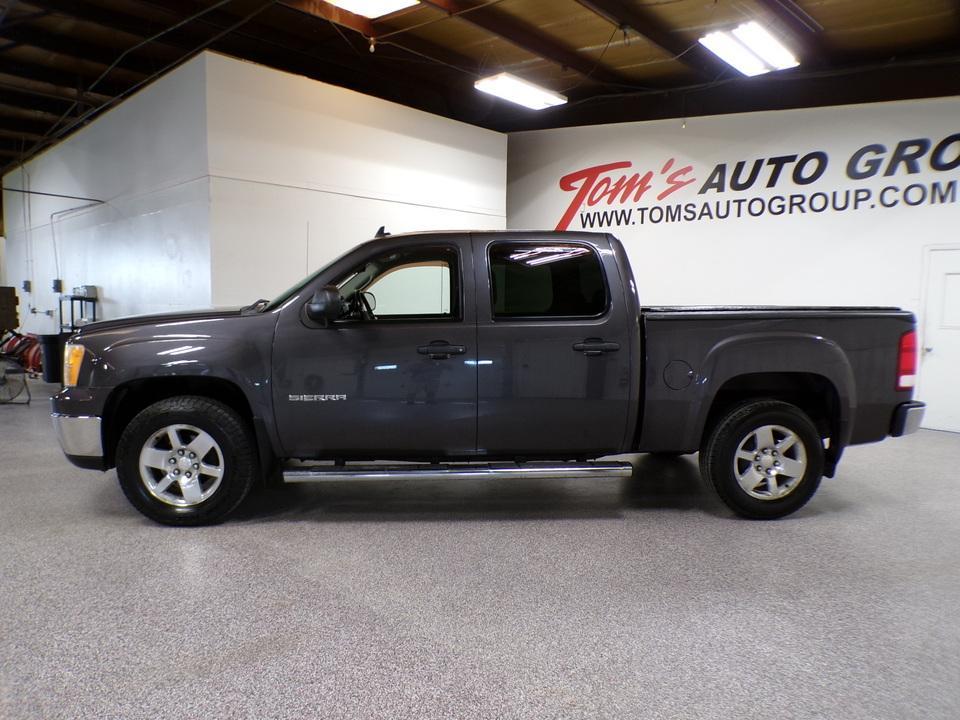 used 2010 GMC Sierra 1500 car, priced at $10,995