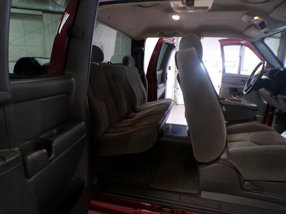 used 2004 Chevrolet Silverado 1500 car, priced at $10,995