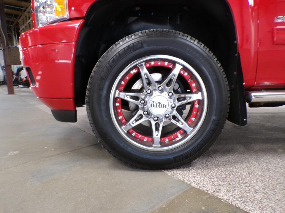 used 2012 Chevrolet Silverado 2500 car, priced at $31,995