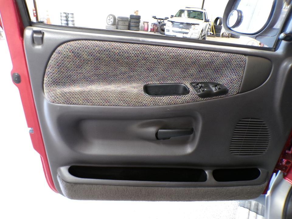 used 1999 Dodge Ram 1500 car, priced at $9,995