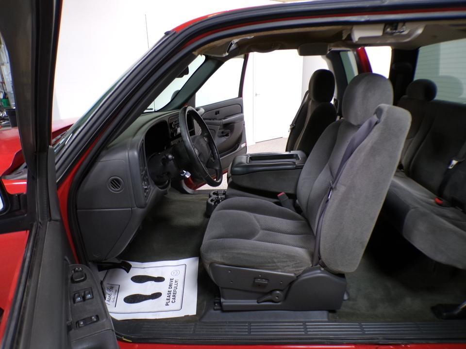 used 2006 Chevrolet Silverado 1500 car, priced at $10,995