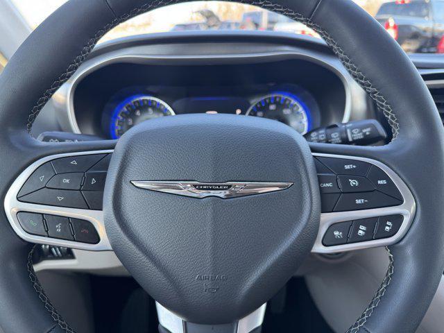 used 2023 Chrysler Pacifica car, priced at $21,994