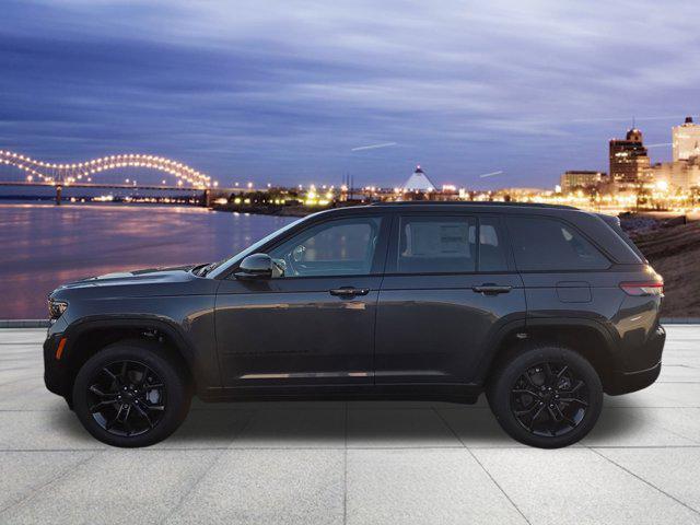 new 2025 Jeep Grand Cherokee car, priced at $49,999