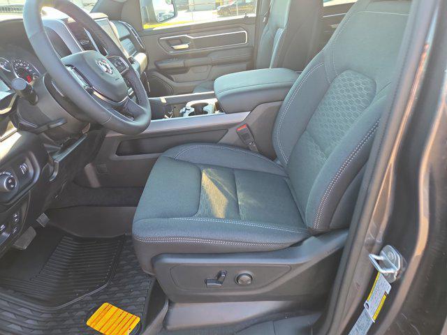 new 2025 Ram 1500 car, priced at $45,000