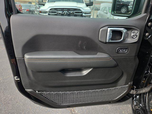 new 2026 Jeep Gladiator car, priced at $53,190